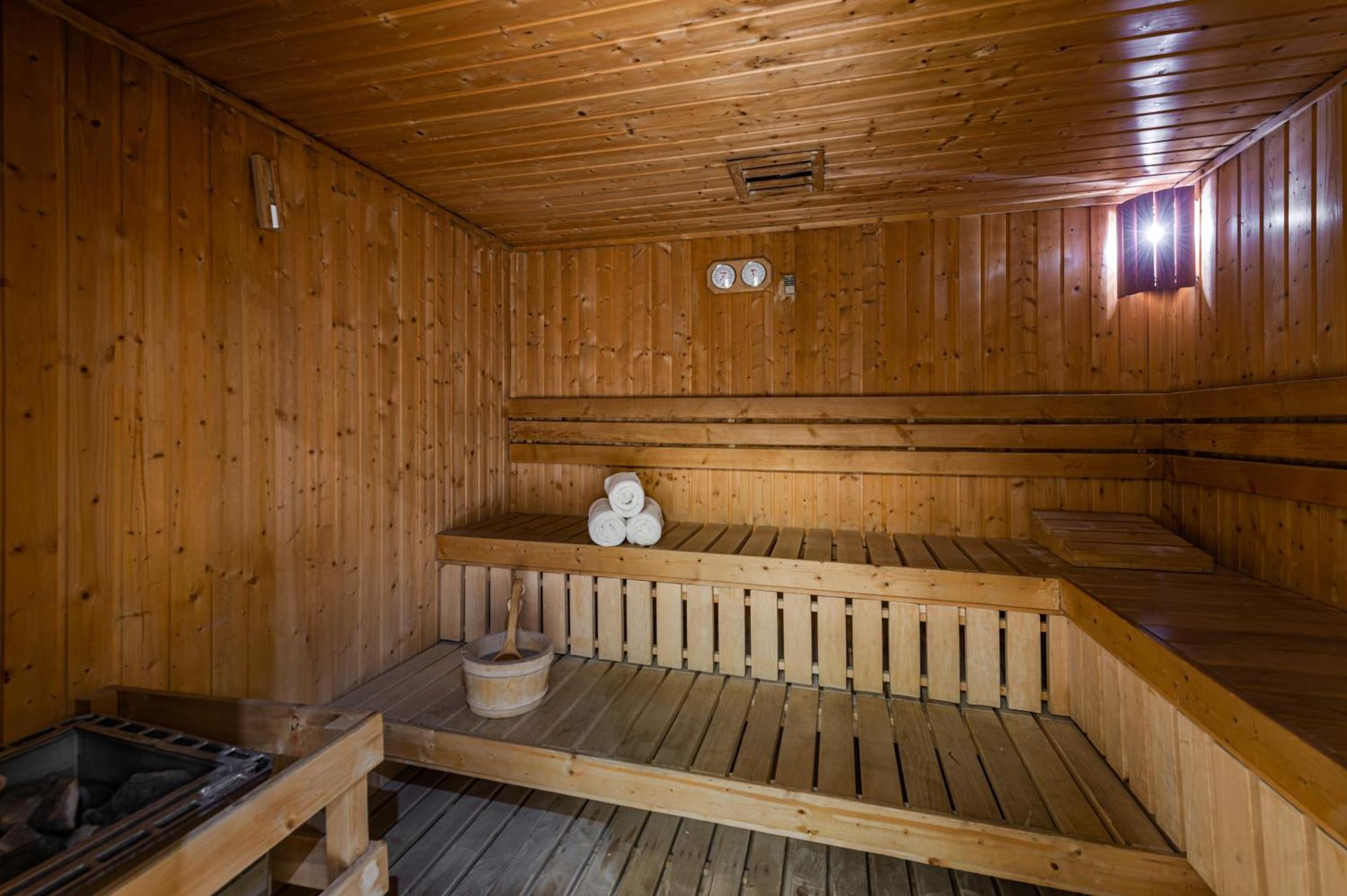 Narcissus Riyadh Hotel & Spa Ngoại thất bức ảnh A Finnish sauna